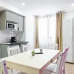 Nets - Botzaris Apartment *