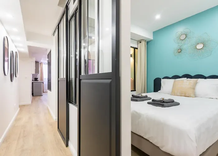 Nets - Botzaris Appartement