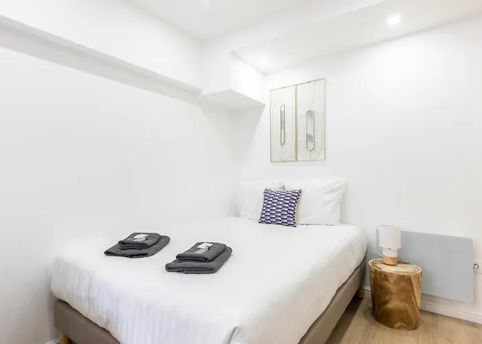 Nets - Botzaris Appartement